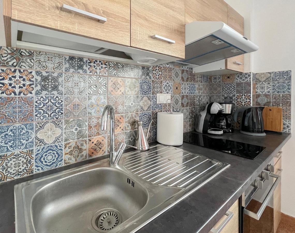 Apartamento Soho Artsy 55Sqm Apt With Acropolis View Atenas Exterior foto